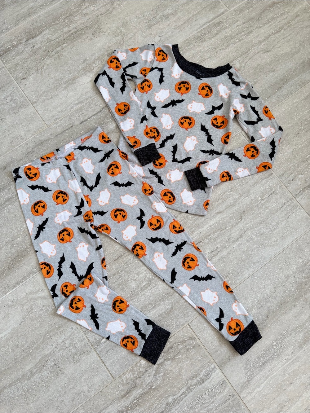 Trick or Treat Sleep Kids Size 6 Halloween Pajama Set Pumpkins Ghosts Bats